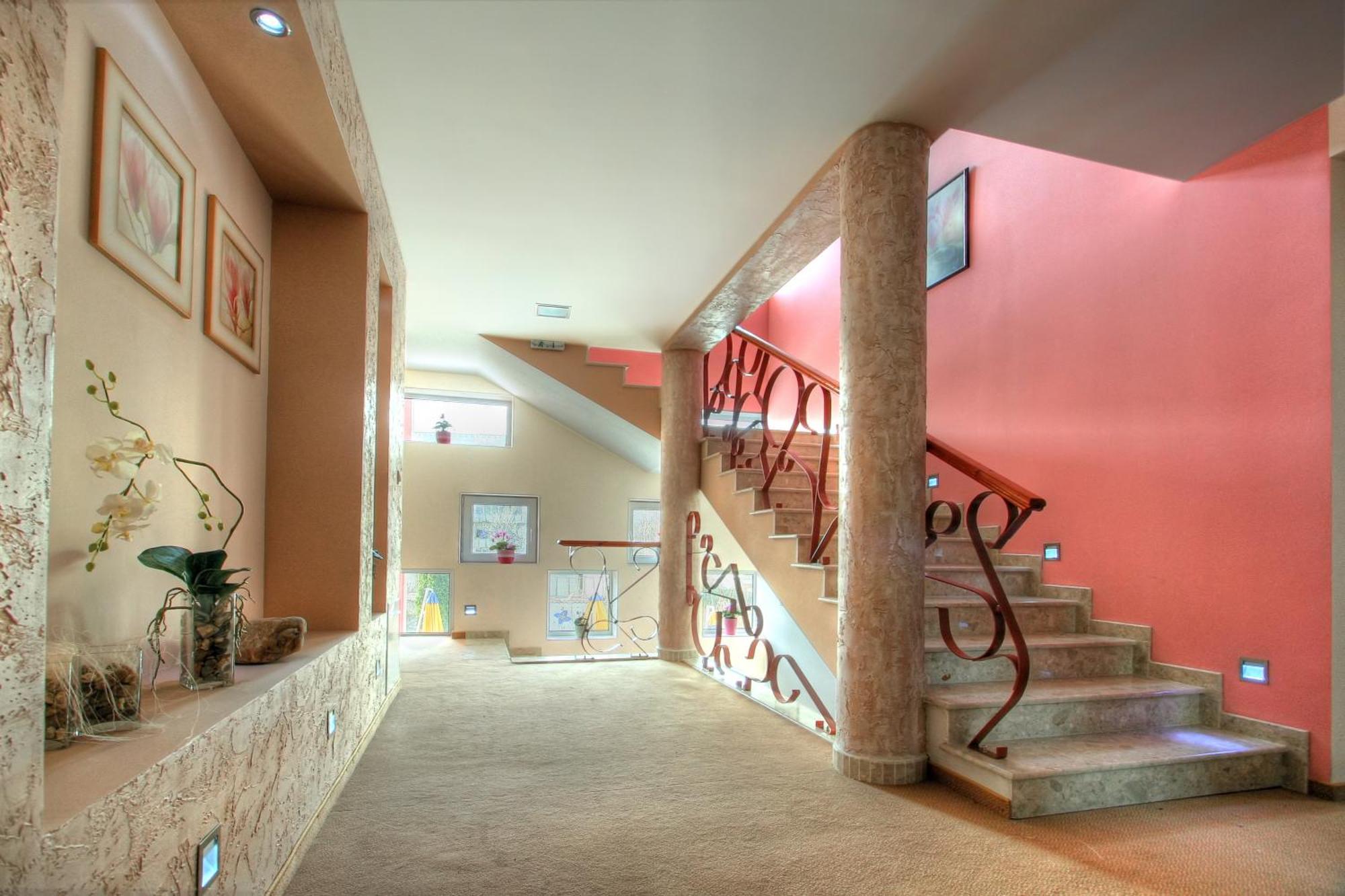 Family Hotel Mania Stara Zagora Exterior photo